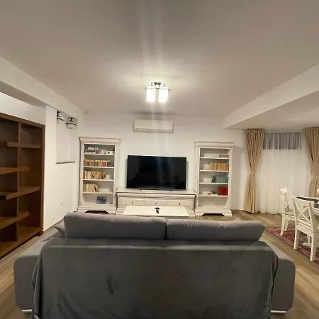 Iarca Hotel de apartamente 4*