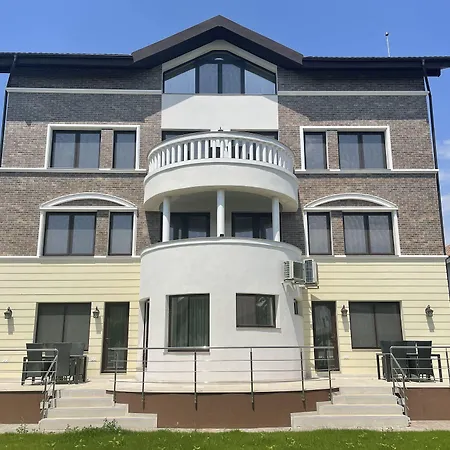 Iarca Lejlighedshotel