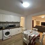 Iarca Apartmanhotel Bukarest