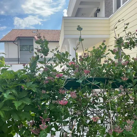 Iarca Апарт-отель 4*