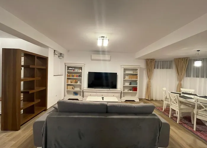 Iarca Apartahotel 4*