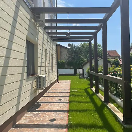 Iarca Hotel apartamentowy